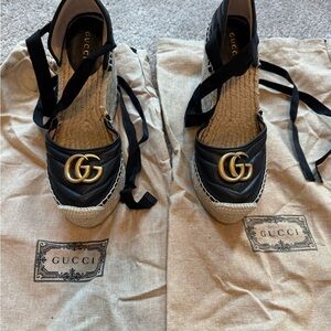 Gucci Black and Gold Espadrille wedges
